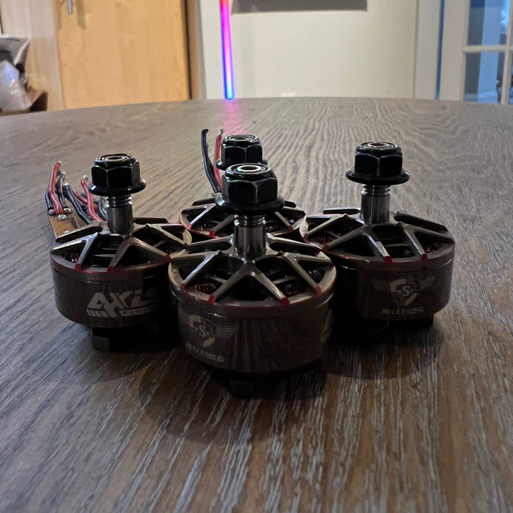 (USADOS) 4 motores Axisflying AF227 1960kv