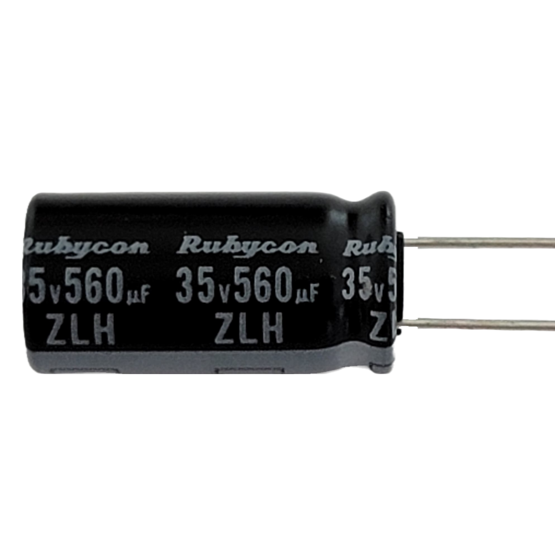 Condensador Rubycon ZHL de 35 V y 560 µF