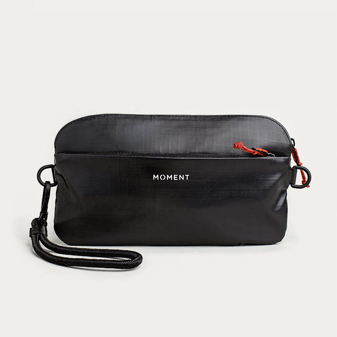 Moment Crossbody Wallet