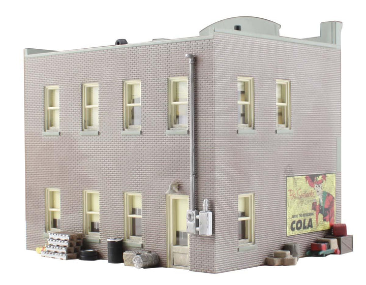 Woodland Scenics BR4921 N Harrison's Hardware Structure  Built-&-Ready