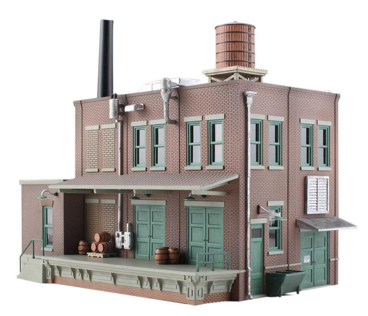 Woodland Scenics BR4924 N Clyde & Dale's Barrel Factory Structure  Built-&-Ready