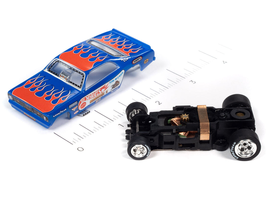 Auto World 4Gear Hot Wheels Tom McEwen Mongoose Plymouth Duster Funny HO Slot Car