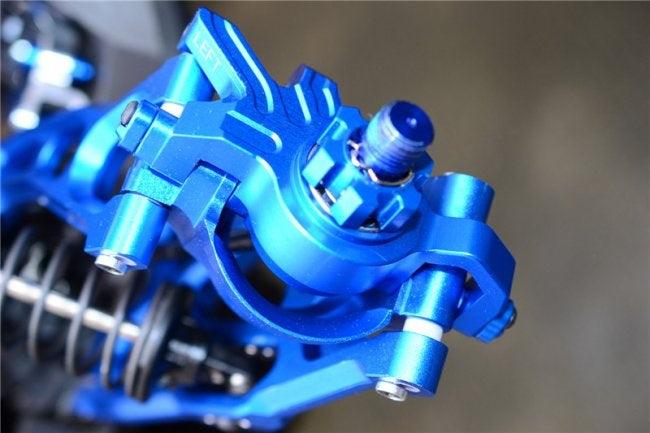 GPM TXM019-RED ALUMINUM FRONT C HUBS TRAXXAS X-MAXX 4X4